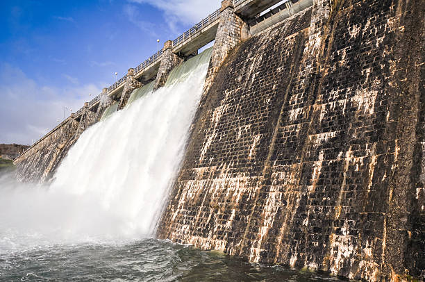 istock Dam over Zadorra river, Basque Country (Spain) 468730834