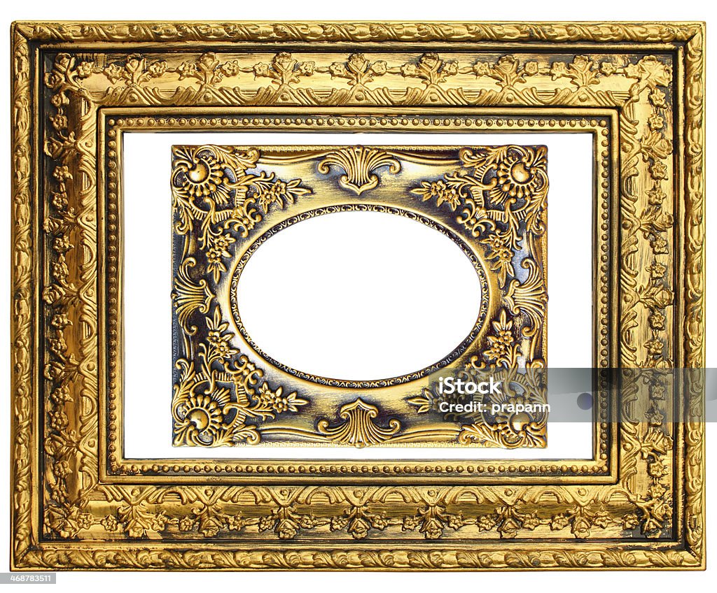Antiguo marco de oro sobre el fondo blanco - Foto de stock de Anticuado libre de derechos