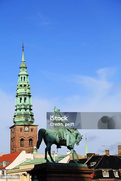Pomnik Króla Frederik Vii Na Koniu W Danii Parlament - zdjęcia stockowe i więcej obrazów Dania