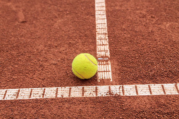 istock Tennis ball 468807916