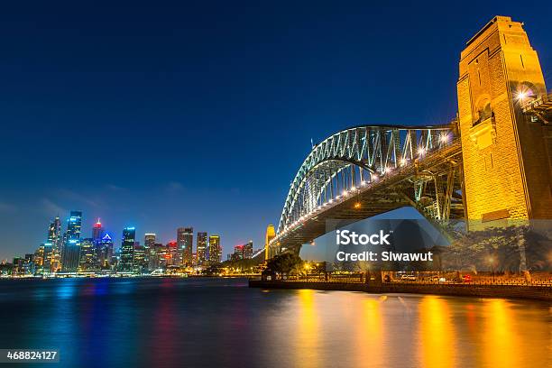 Harbour Bridge Stockfoto und mehr Bilder von Stadtsilhouette - Stadtsilhouette, Sydney, Hafen