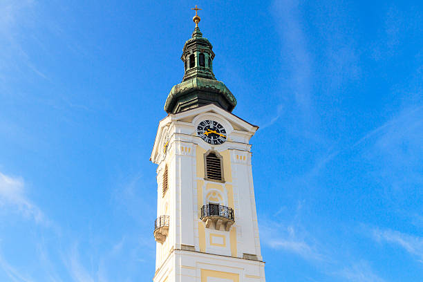 freistadt barockkirche, oberösterreich - linz austria upper austria roof stock-fotos und bilder