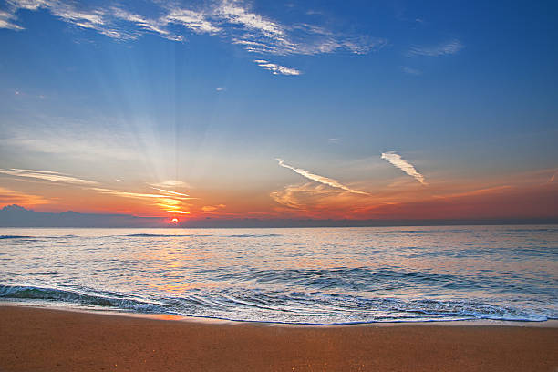 istock Beautiful sunrise over the horizon. 468903604