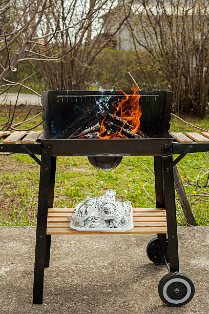 istock barbecue grill in flames 468928068