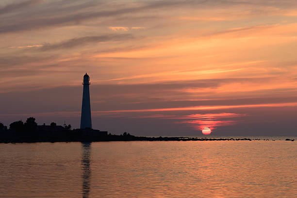 istock Tahkuna Lighthouse At Sunset 468937092