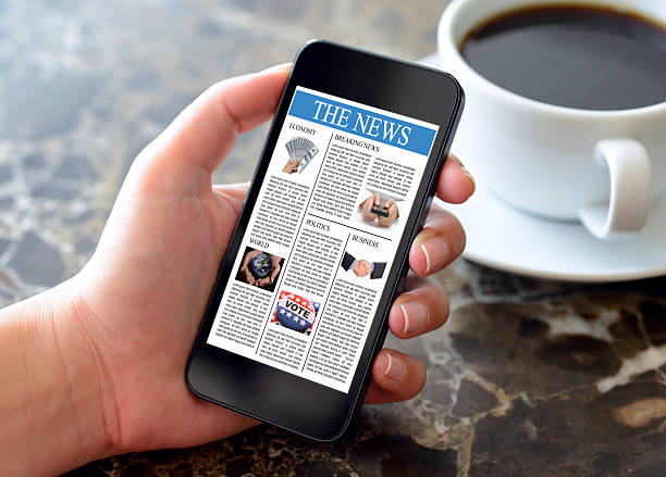 istock News on smart phone 468961813