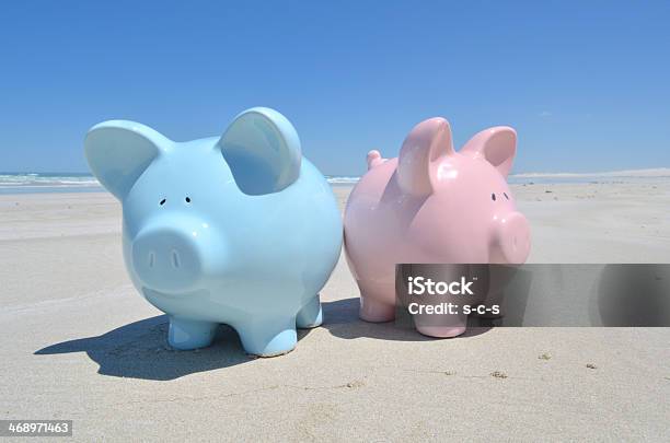 Saving For A Honeymoon Stock Photo - Download Image Now - Finance, Honeymoon, Horizontal