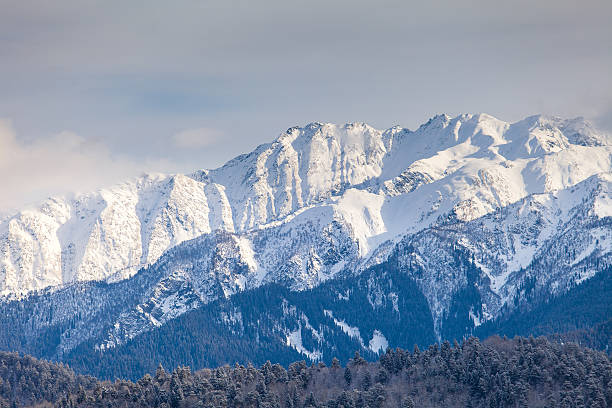 istock Snow Mountain range in the sunset 468985640