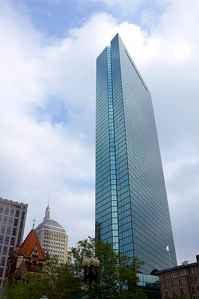 john hancock tower-boston ma, eua - boston church famous place john hancock tower imagens e fotografias de stock