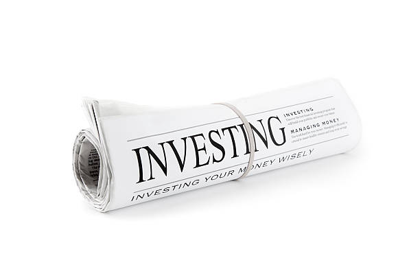 istock Investing Newspaper 468993502