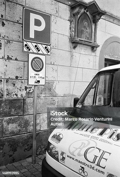 Van Parked In Tuscan Street Stock Photo - Download Image Now - 2010-2019, 21st Century, Advertisement