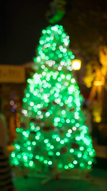 istock Christmas Tree, Blurred Photo bokeh 469003459