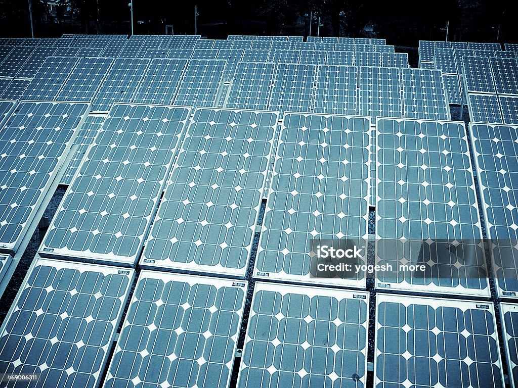 ソーラーパネル、代替エネルギー - アジア大陸のロイヤリティフリーストックフォト