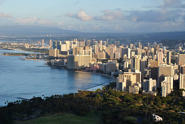 istock Hawaiian City 469052970