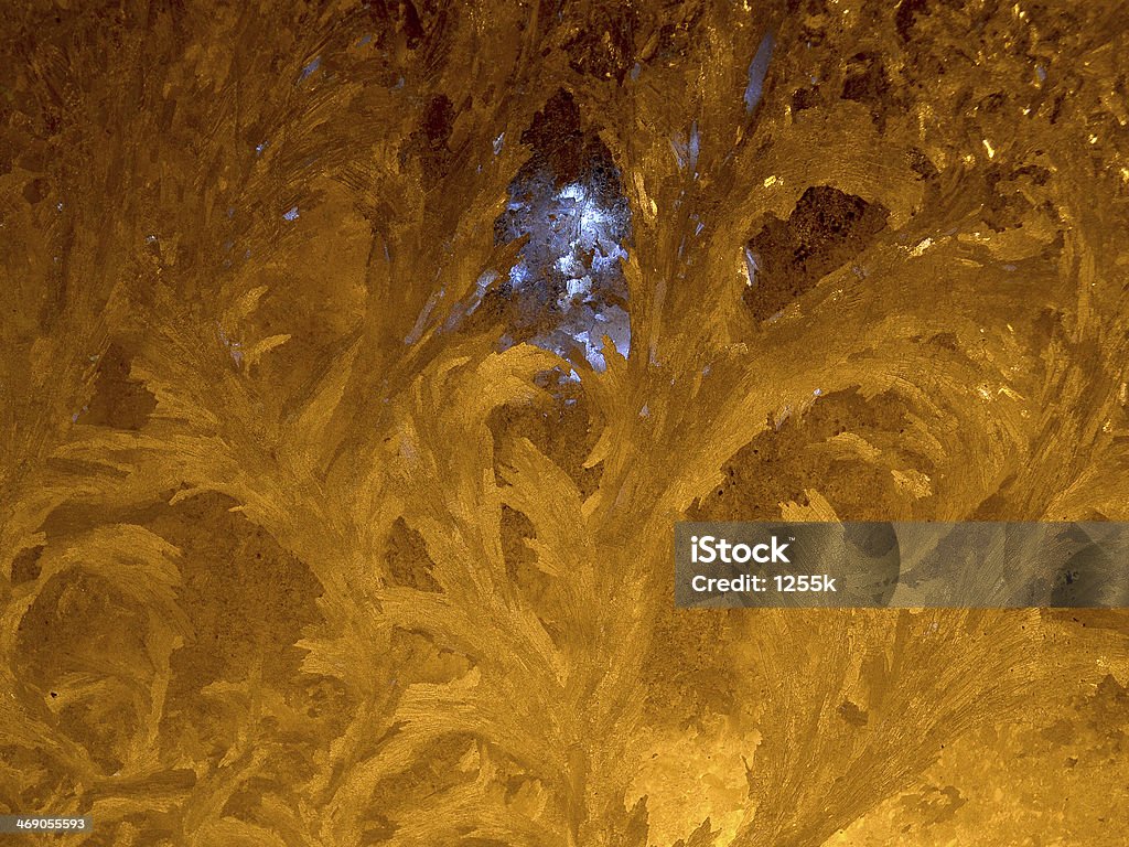 Magnifique motif de glace en verre et de lumière du soleil en hiver - Photo de Bleu libre de droits