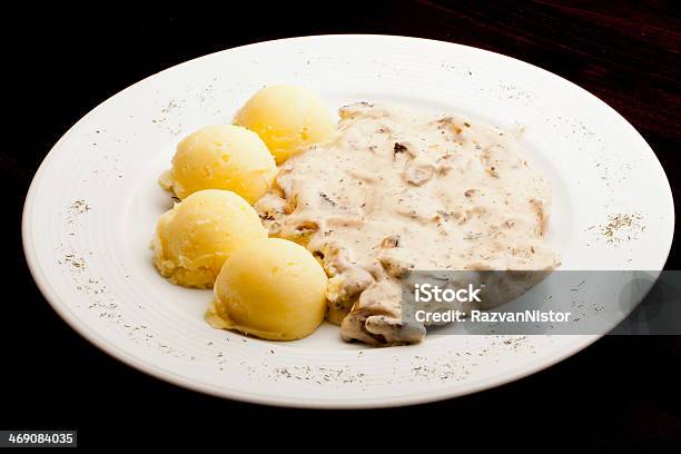 Fungo Ranchero Di Pollo Con Salsa E Purè Di Patate - Fotografie stock e altre immagini di Alimentazione sana - Alimentazione sana, Antipasto, Carboidrato - Cibo