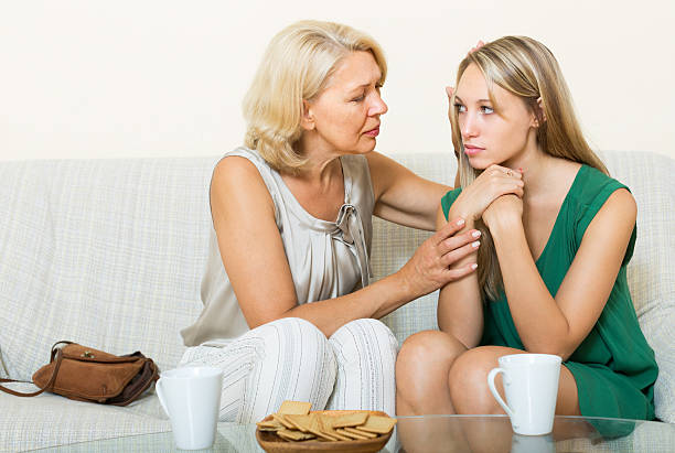 istock Mother tries reconcile with daughter 469089214