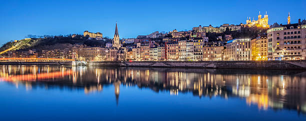 istock Panoramic view of Lyon with Saone river by night 469105090