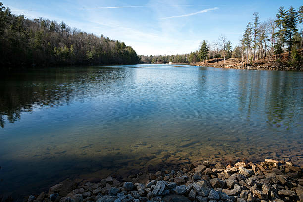 istock Lake Keowee, South Carolina 469140387