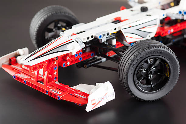 lego technic grand prix racer - formula one racing photos et images de collection