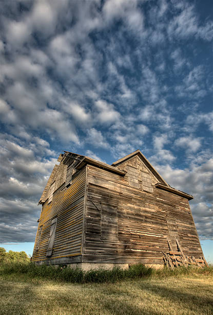 istock Abandoned Farmhouse Saskatchewan Canada 469165335