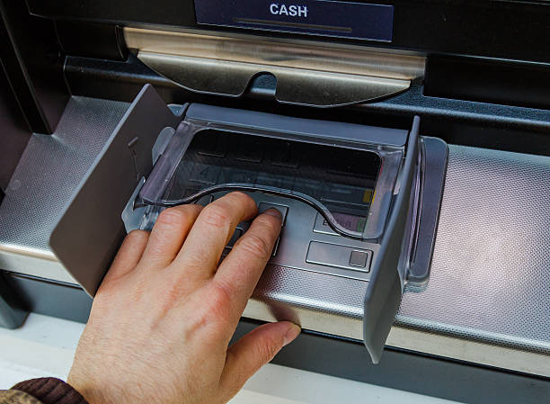 homem entrar em um pin do atm - human hand typing protection motion imagens e fotografias de stock