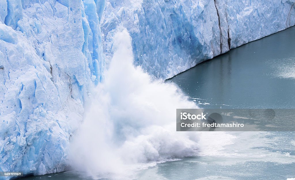 Perito Moreno-Restaurante Falling down glaciar 11 - Foto de stock de Alaska - Estado de los EE. UU. libre de derechos
