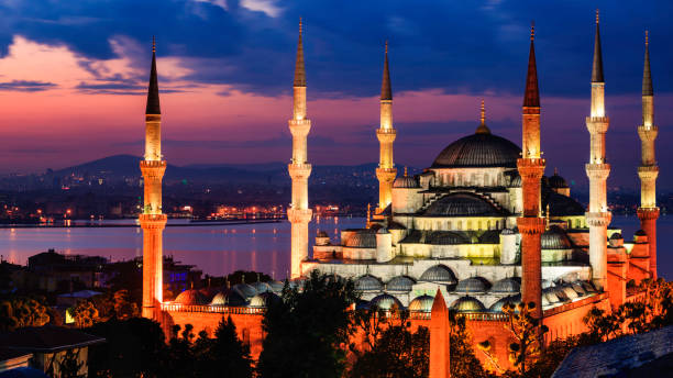istock Sunrise over The Blue Mosque, Istanbul, Turkey 469214310