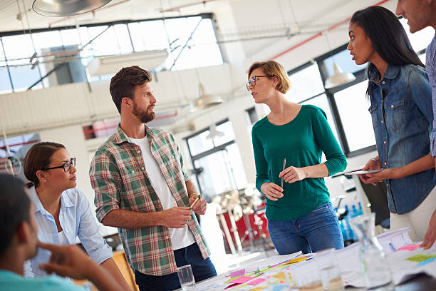 istock An informal business meeting 469226244