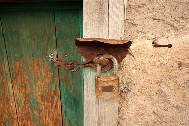istock wood door 469299114