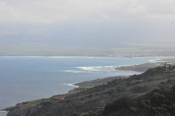 istock View from Kahekili Highway in Maui, Hawaii 469333158