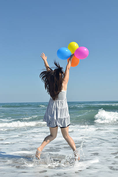 istock sea women 469341428