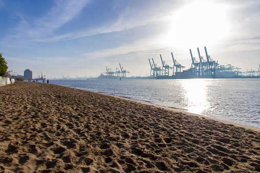 Long view of Elbe und Container Hafen in Hamburg