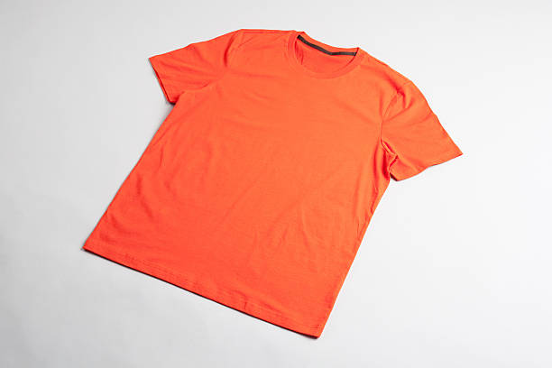 オレンジ tshirt テンプレートにてグラフィックデザイン。