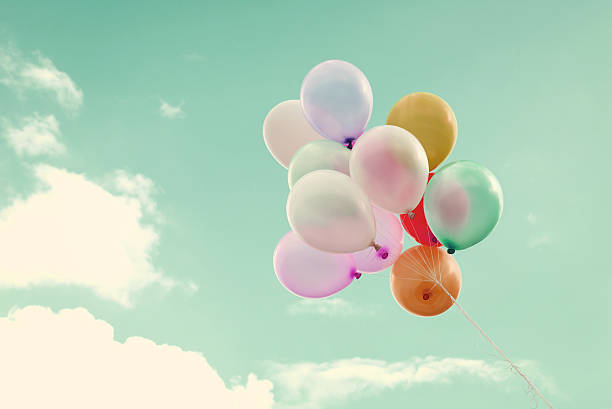 istock vintage heart balloon 469445234
