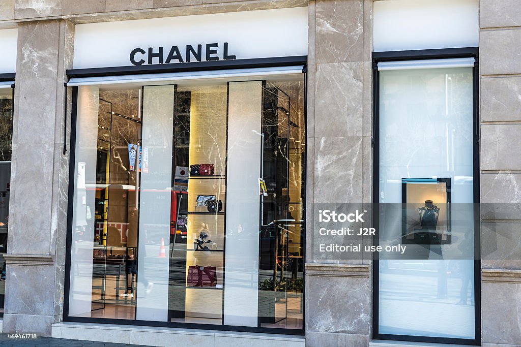 Chanel Boutique Store Barcelona Stock Photo - Download Image Now