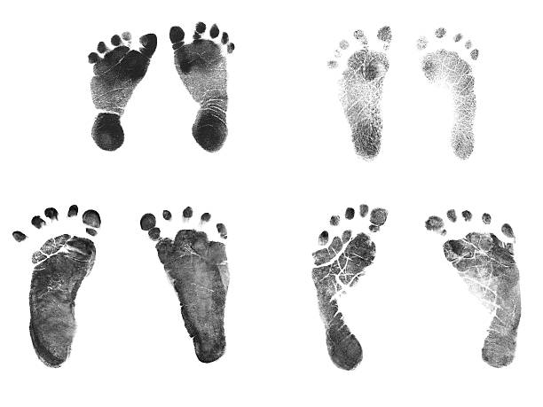recién nacido bebé huellas de tinta - newborn baby human foot photography fotografías e imágenes de stock