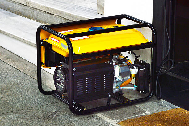 generator (klik untuk informasi lebih lanjut) - generator listrik potret stok, foto, & gambar bebas royalti