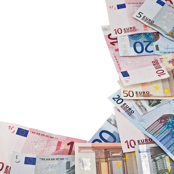 cadre de billets en euro - five euro banknote european union currency number 5 paper currency photos et images de collection