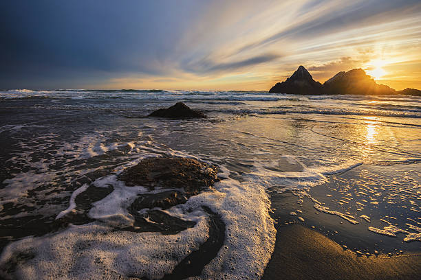 istock Seal Rock at Sunset in San Francisco California 469538078