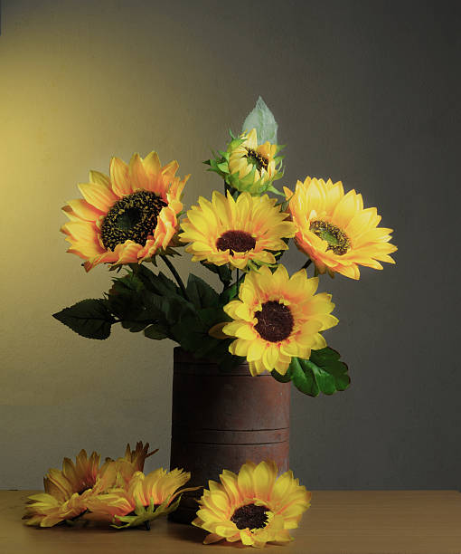 istock Flowers stil life 469585569