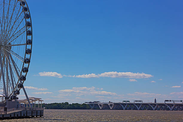istock Potomac River with Woodrow Wilson Memorial Bridge. 469590940