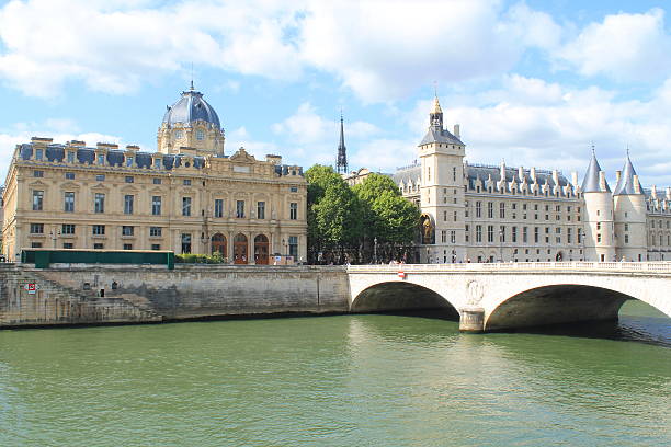 istock Walk by the Seine, Paris 469600472