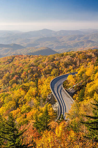 istock View of the Blue Ridge Parkway during autumn 469606527