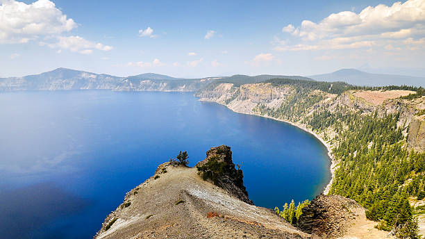 istock Crater Lake - Oregon 469607069