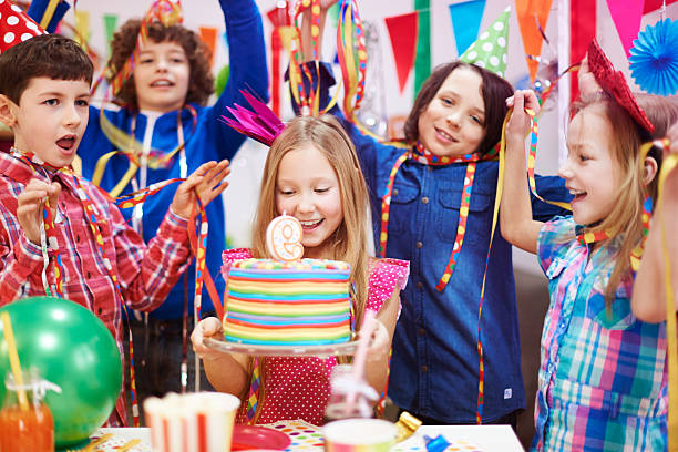 istock Let's sing 