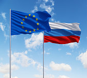 flaggen-der-europ%C3%A4ischen-union-und-russland.jpg?b=1&s=170x170&k=20&c=qiRpmkuIrv-AQgqmXP0rCbL30hgWj82Ssu_Kxjm-_CM=