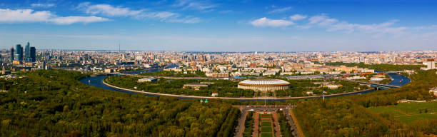 mosca, panorama - moscow russia russia river panoramic foto e immagini stock