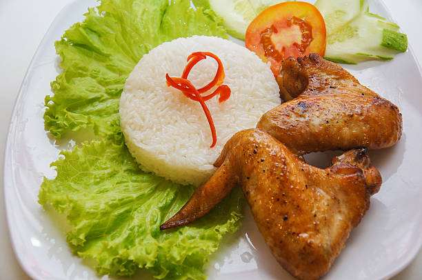 istock Cocked rice with toasted chicken wings 469657440