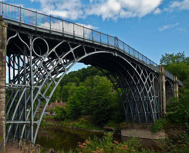 Iron bridge The Iron Bridge, Ironbridge, Shropshire, UK ironbridge shropshire stock pictures, royalty-free photos & images